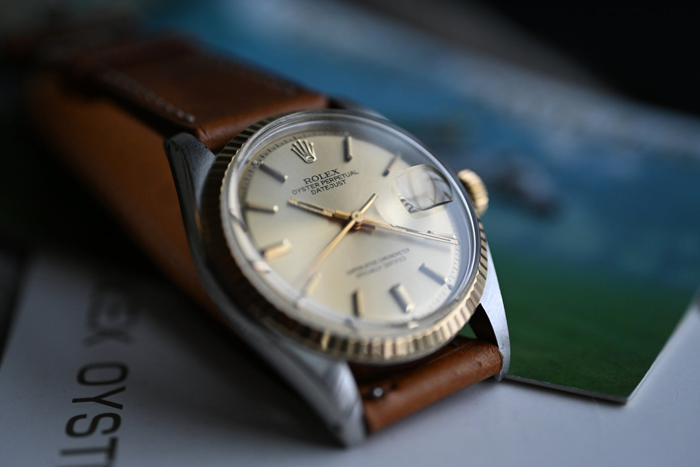 Vintage Rolex Datejust 1601 side view
