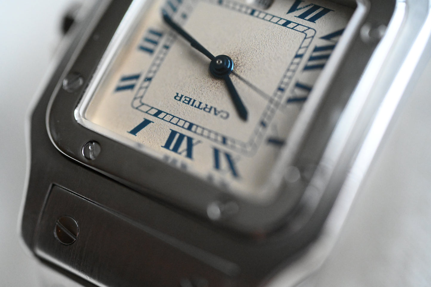 Cartier Santos Galbee ivory dial