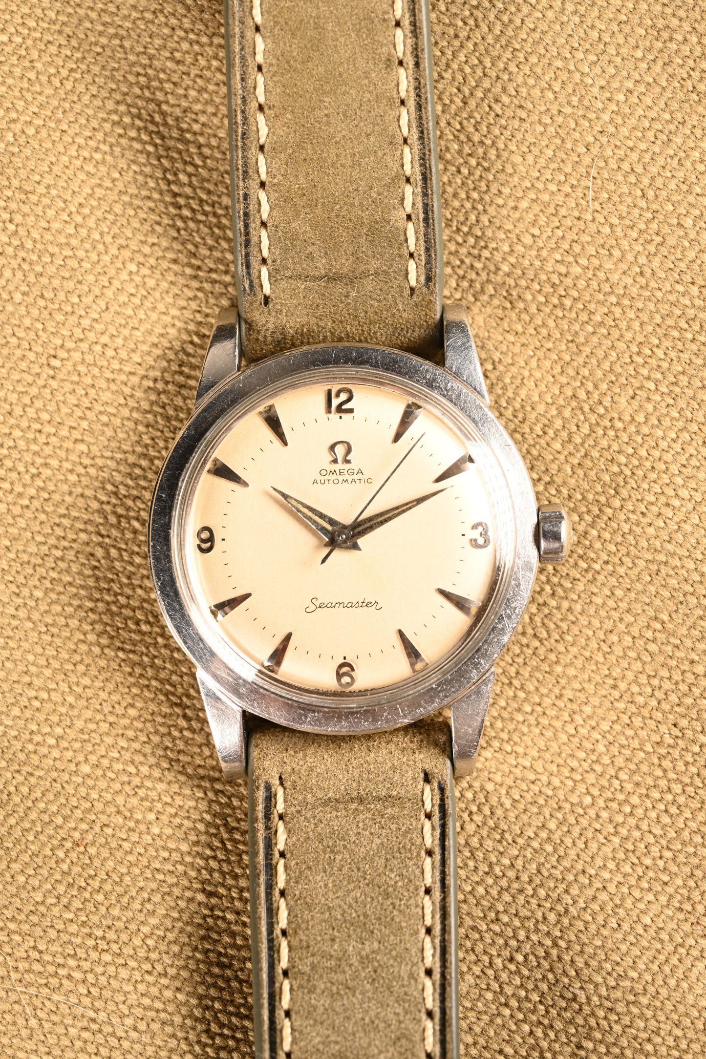 Omega Seamaster 2577 Arabic - Serviced w/ 1 year warranty.