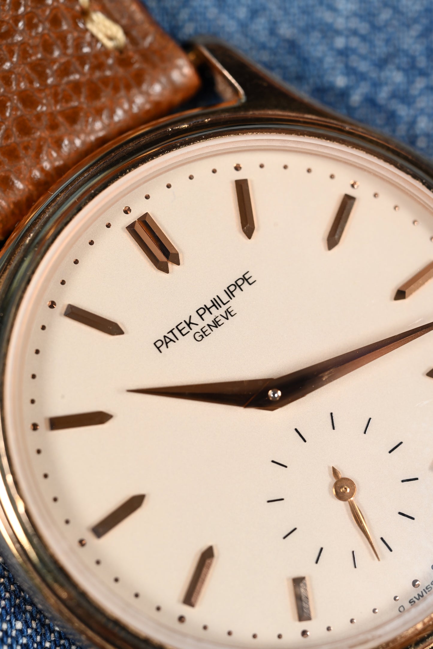 Patek Philippe 3923r - Ivory Dial w/ Box & Hangtag