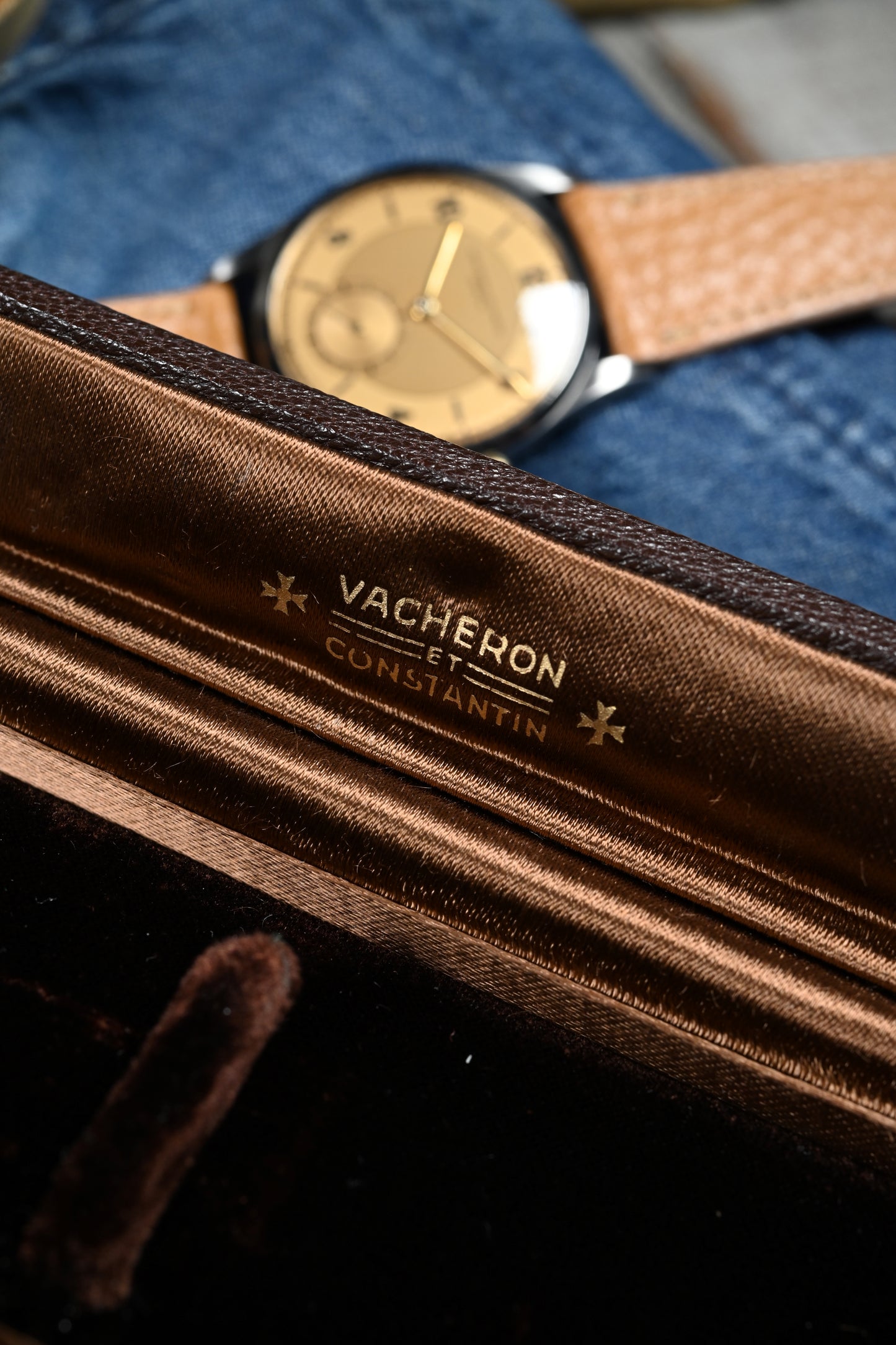 Vacheron & Constantin 4073 - Steel w/ Two Tone Gold Dial and Extract from Archives