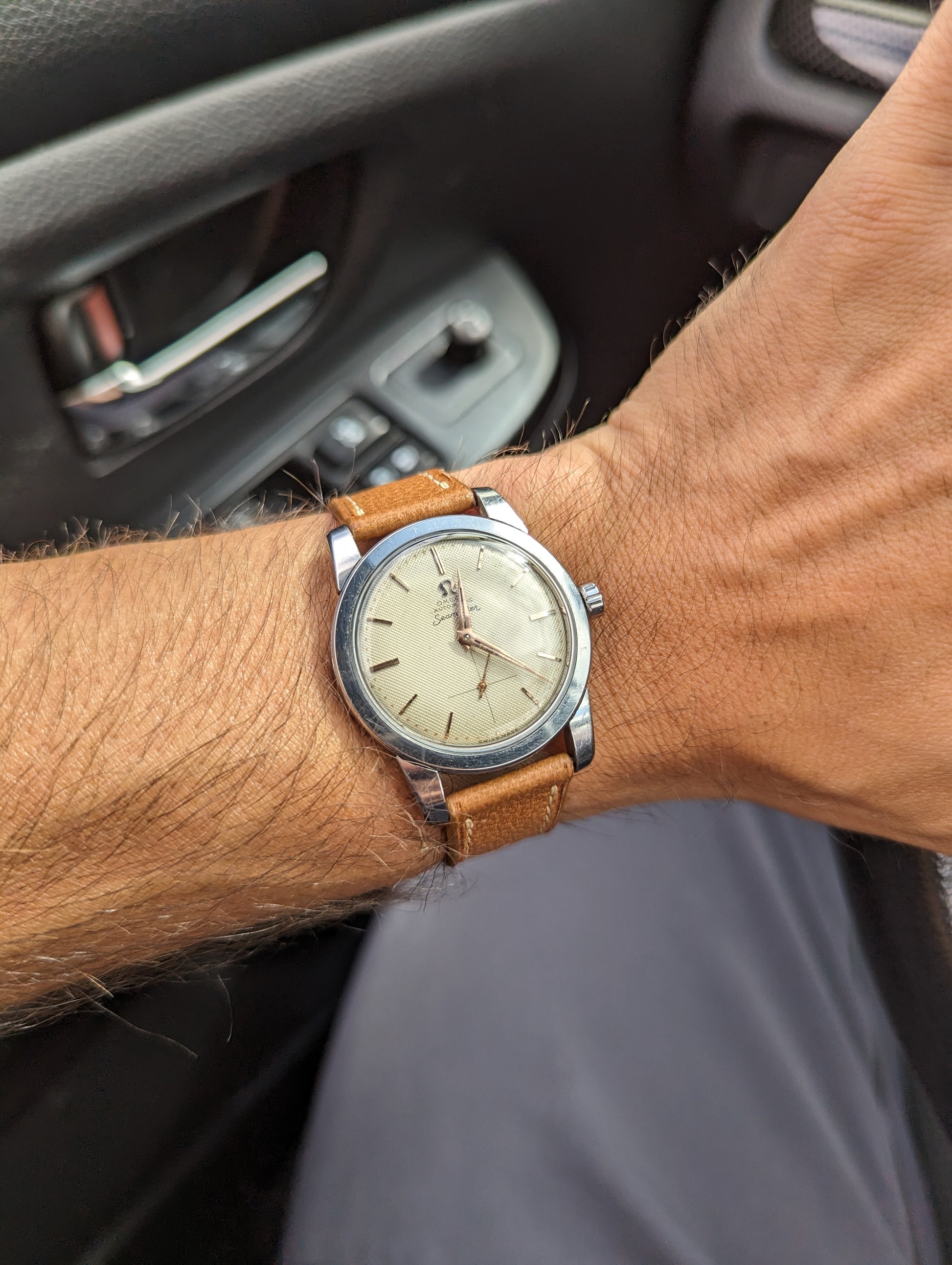 Vintage Omega Seamaster 2766 - Waffle/Honeycomb Dial wrist shot