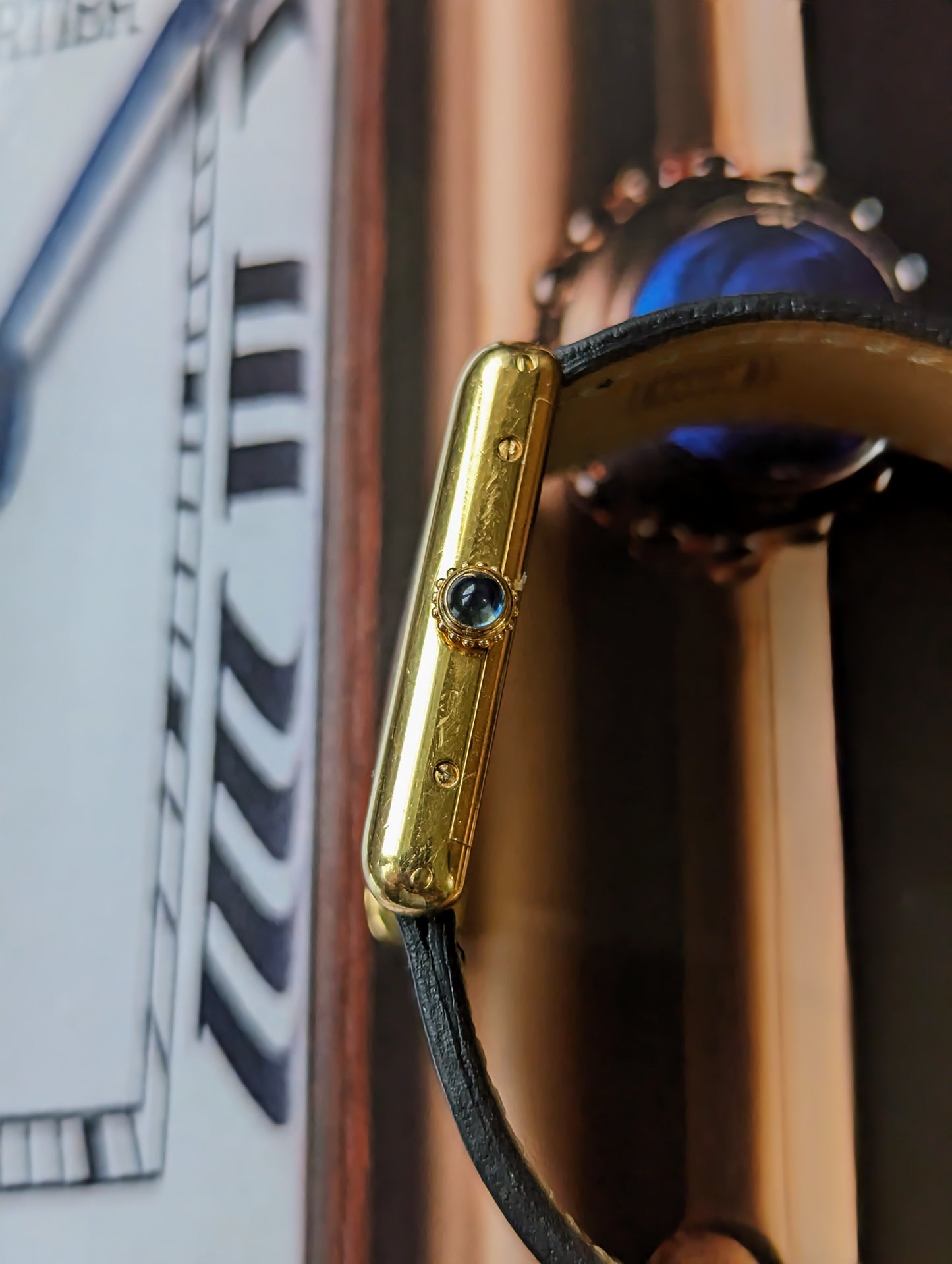 Vintage Cartier Tank Louis 78086 right side