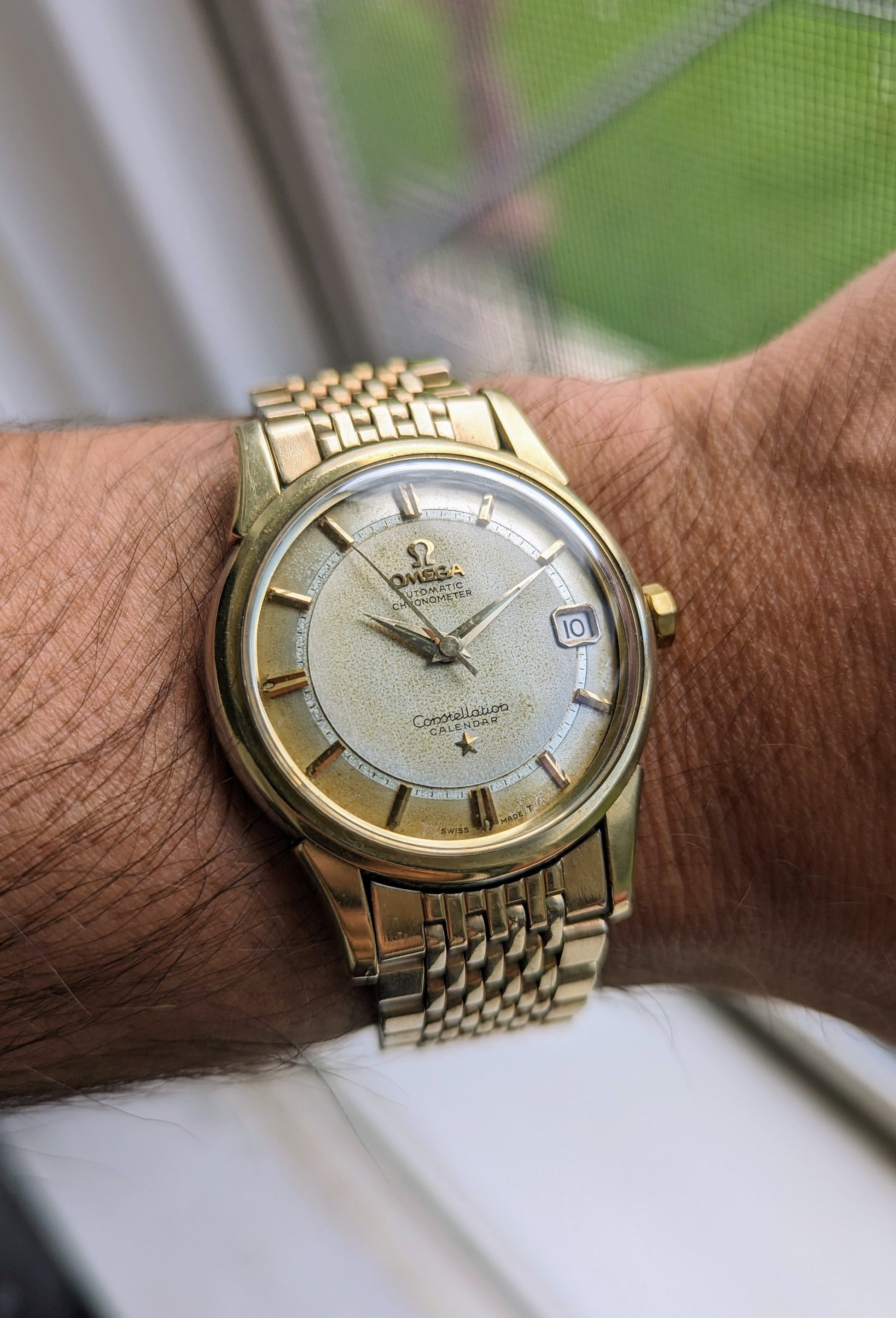 Vintage Omega Constellation 14393 - Rail Track Dial wrist shot