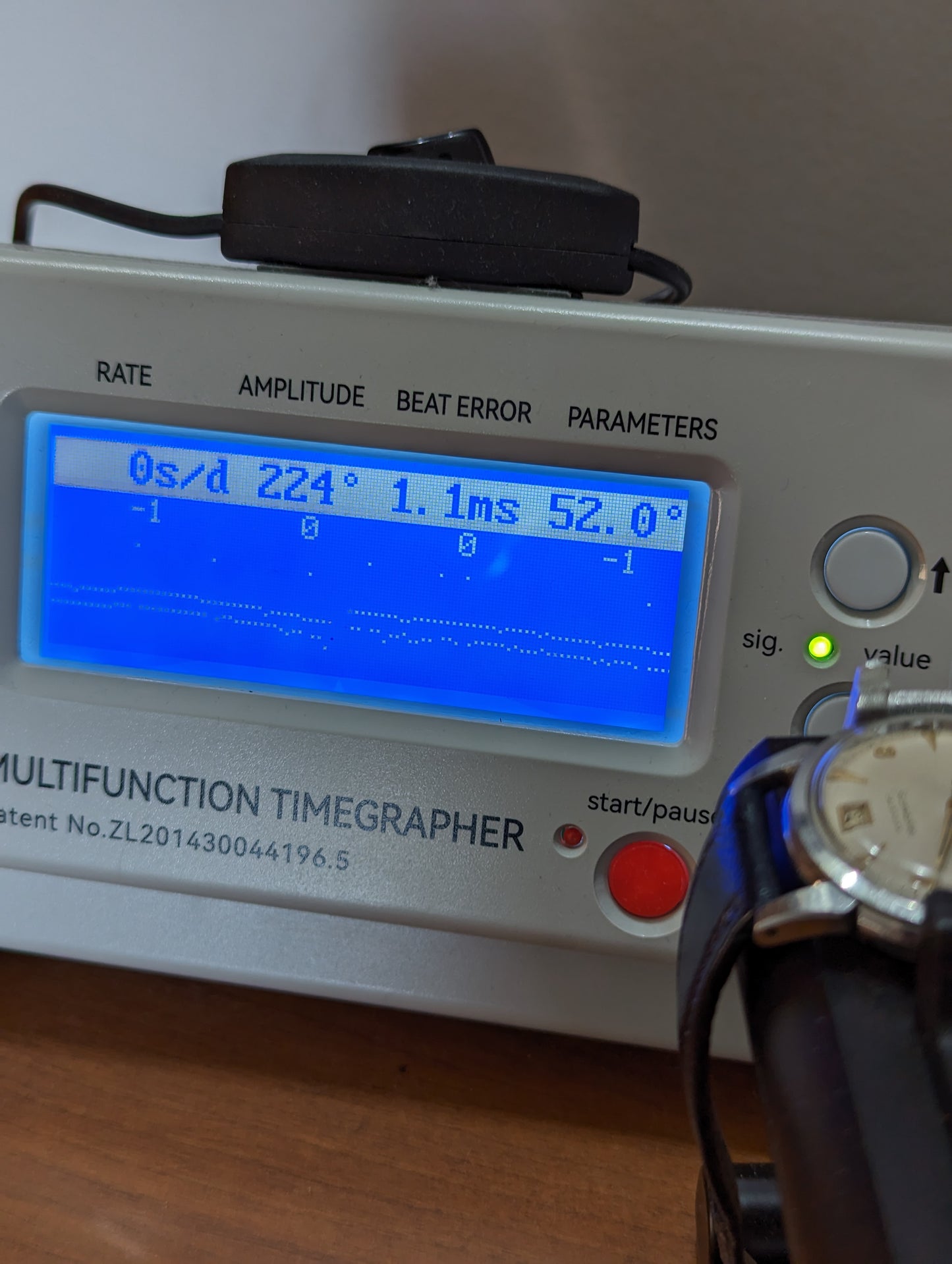 Vintage Omega Seamaster Calendar Waffle Dial 2627 timegrapher performance time keeping