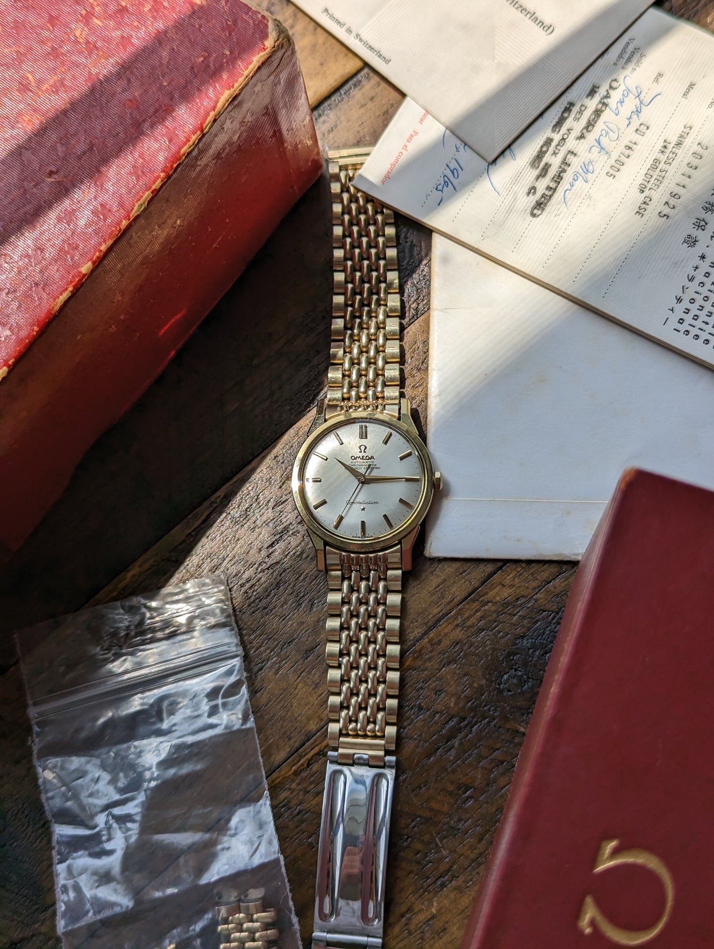Omega Constellation 167.005 - Unpolished w/ original box, papers and bracelet.