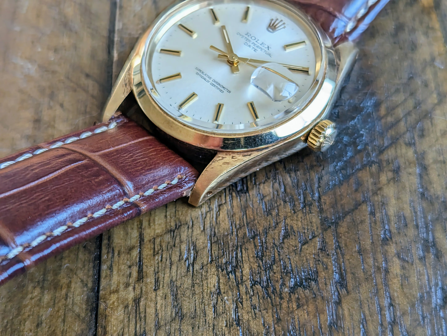 Rolex Date 1500 - 14k