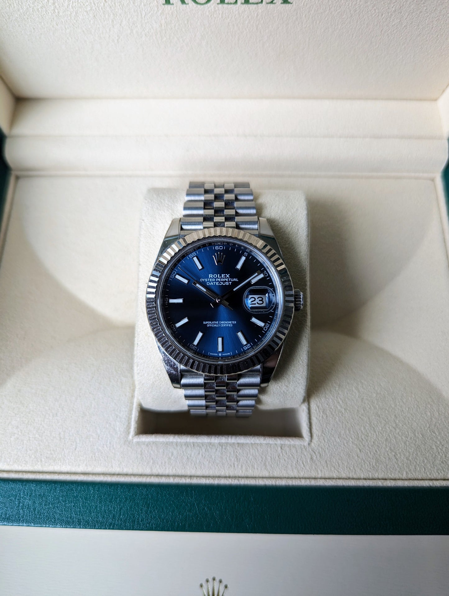 Rolex Datejust 126334 - Full Set 41mm.