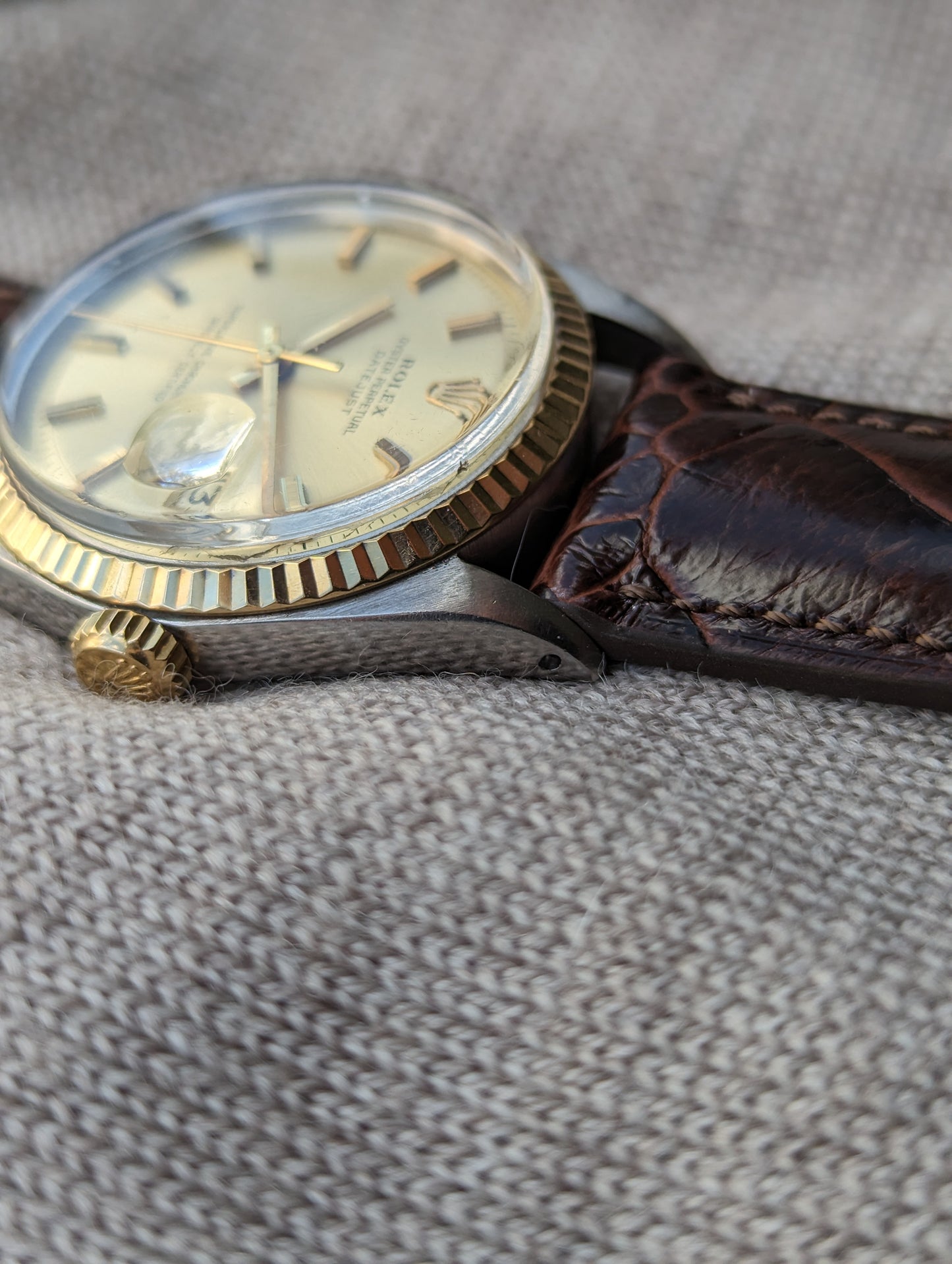 Vintage Rolex Datejust 1601 - Serviced w/ 1 year warranty.