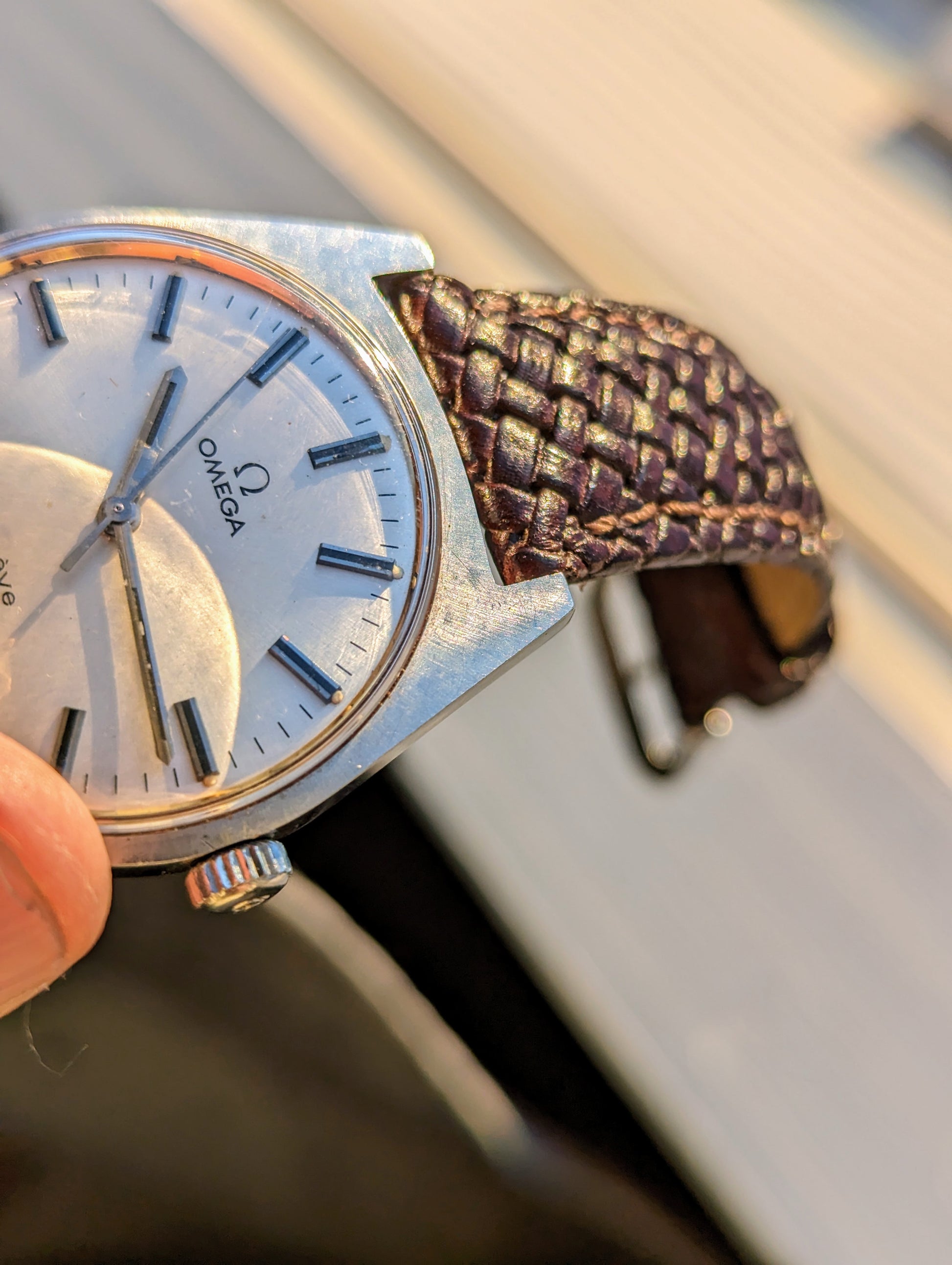 Vintage Omega Geneve 135.041 lug