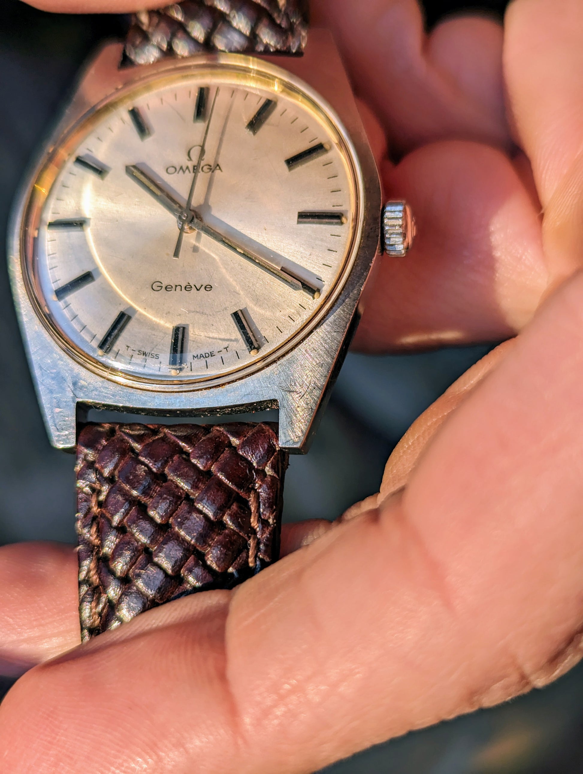 Vintage Omega Geneve 135.041 case
