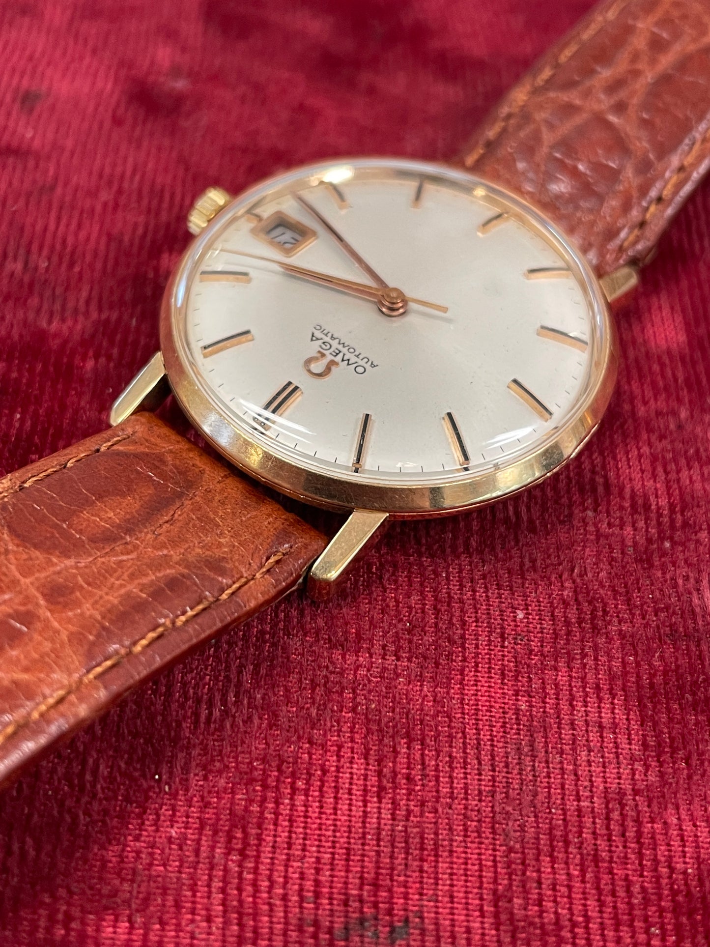 Vintage Omega Seamaster 14kt left side