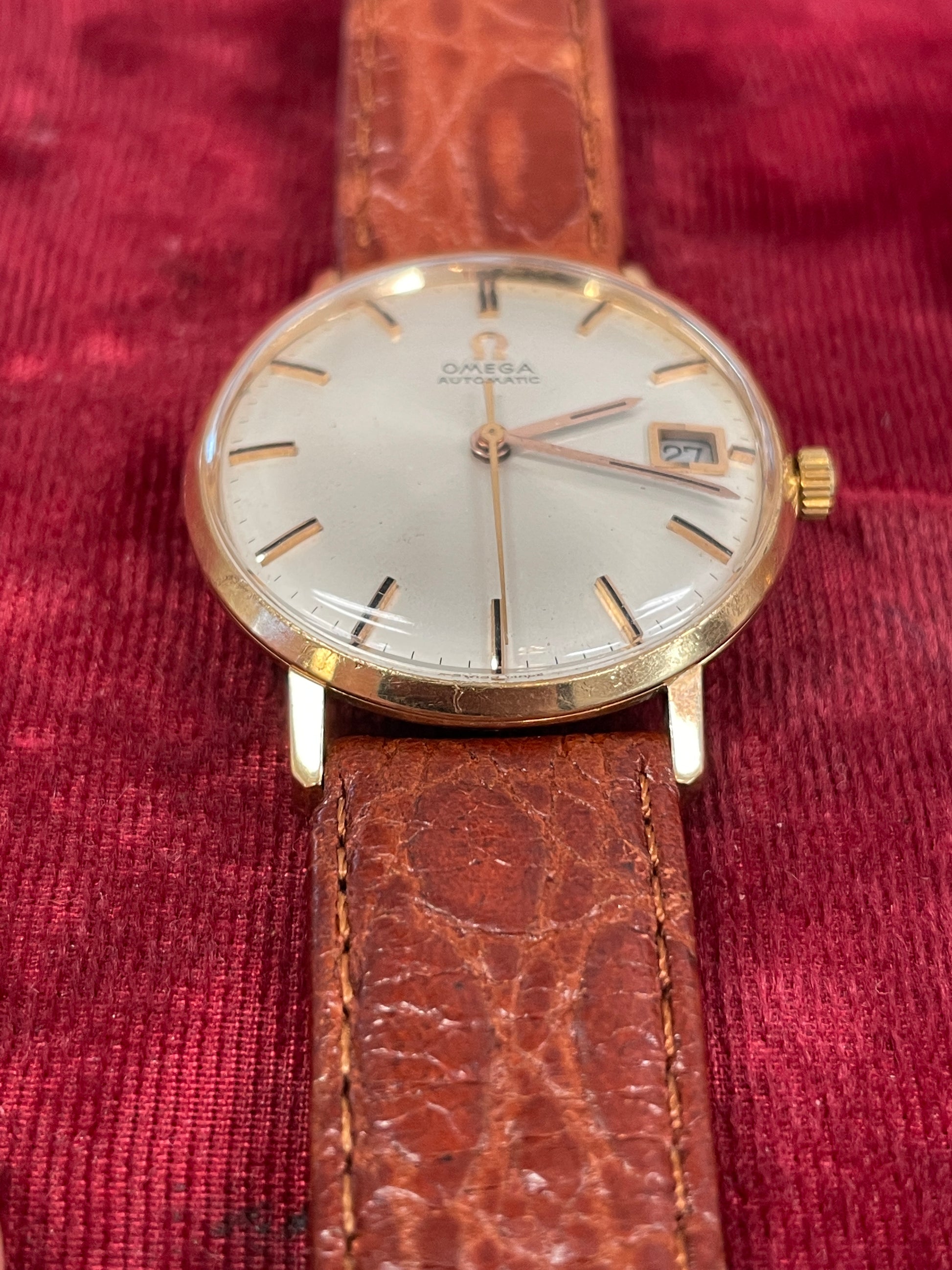 Vintage Omega Seamaster 14kt 6 o'clock view
