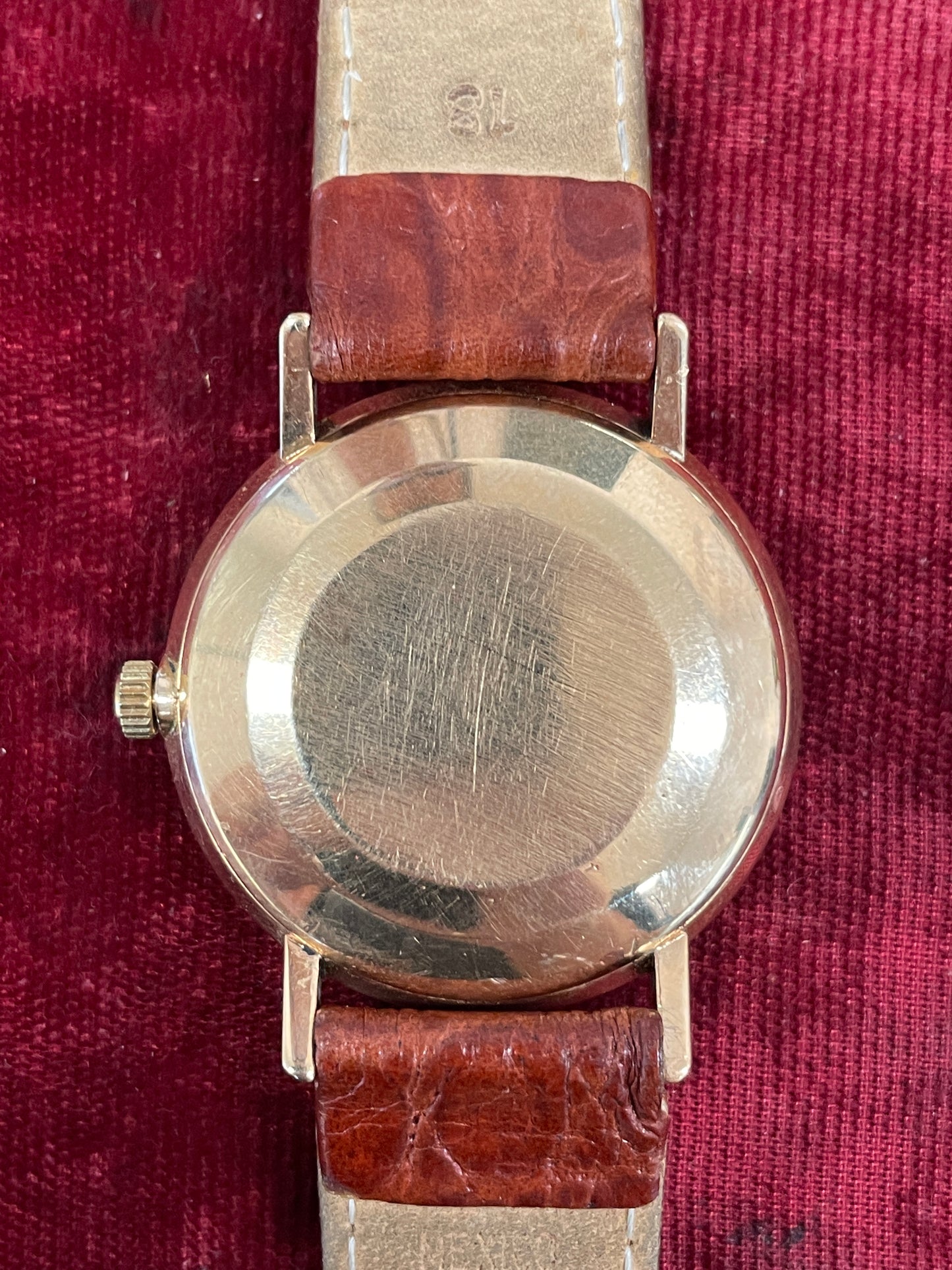 Vintage Omega Seamaster 14kt back