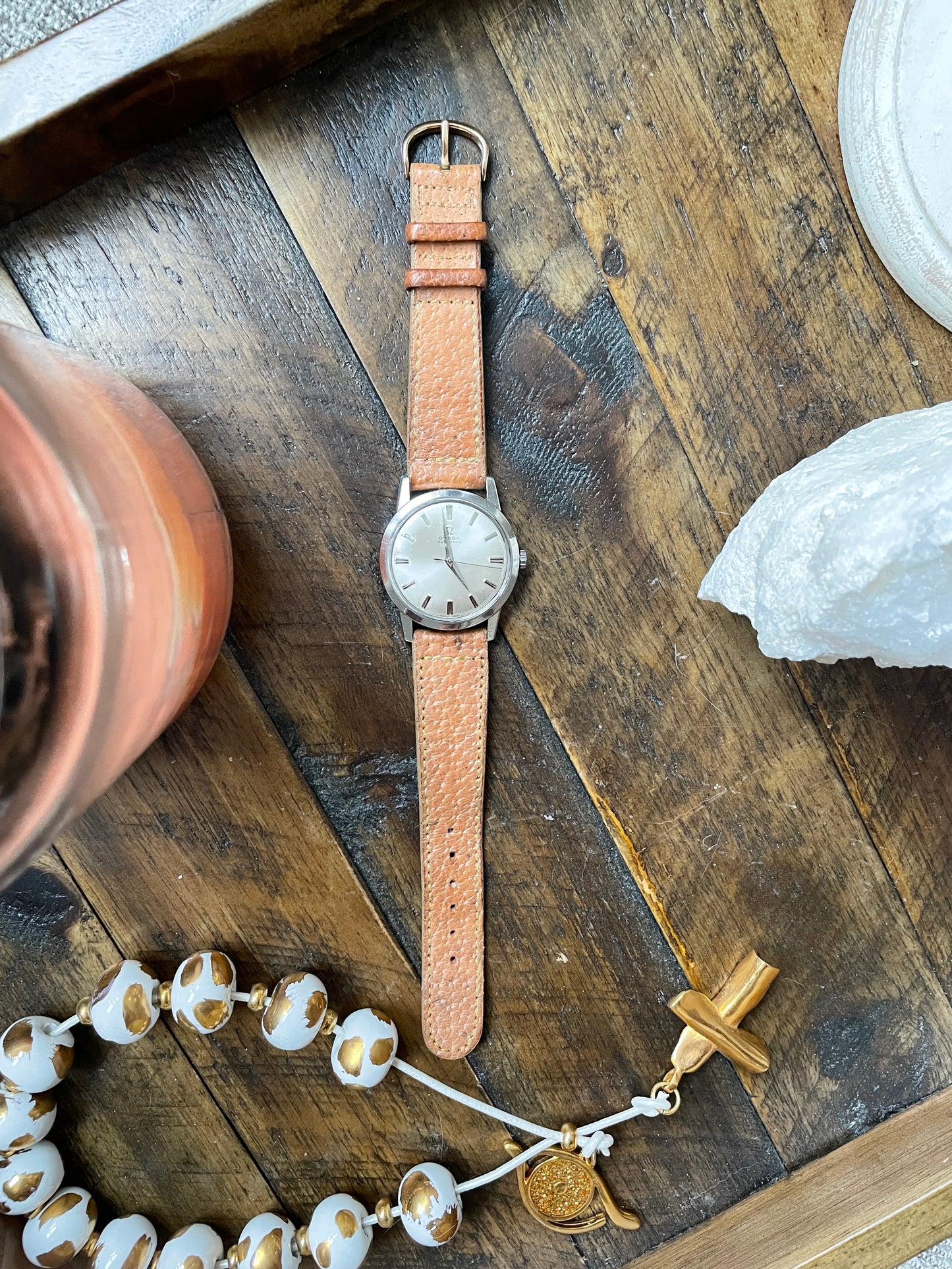 Vintage Omega 14774 front 4