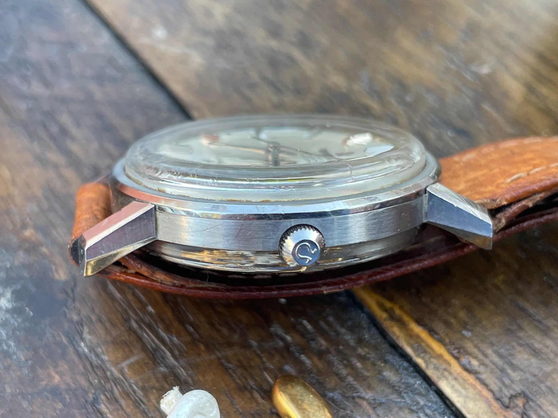 Vintage Omega Constellation 168.016 crown
