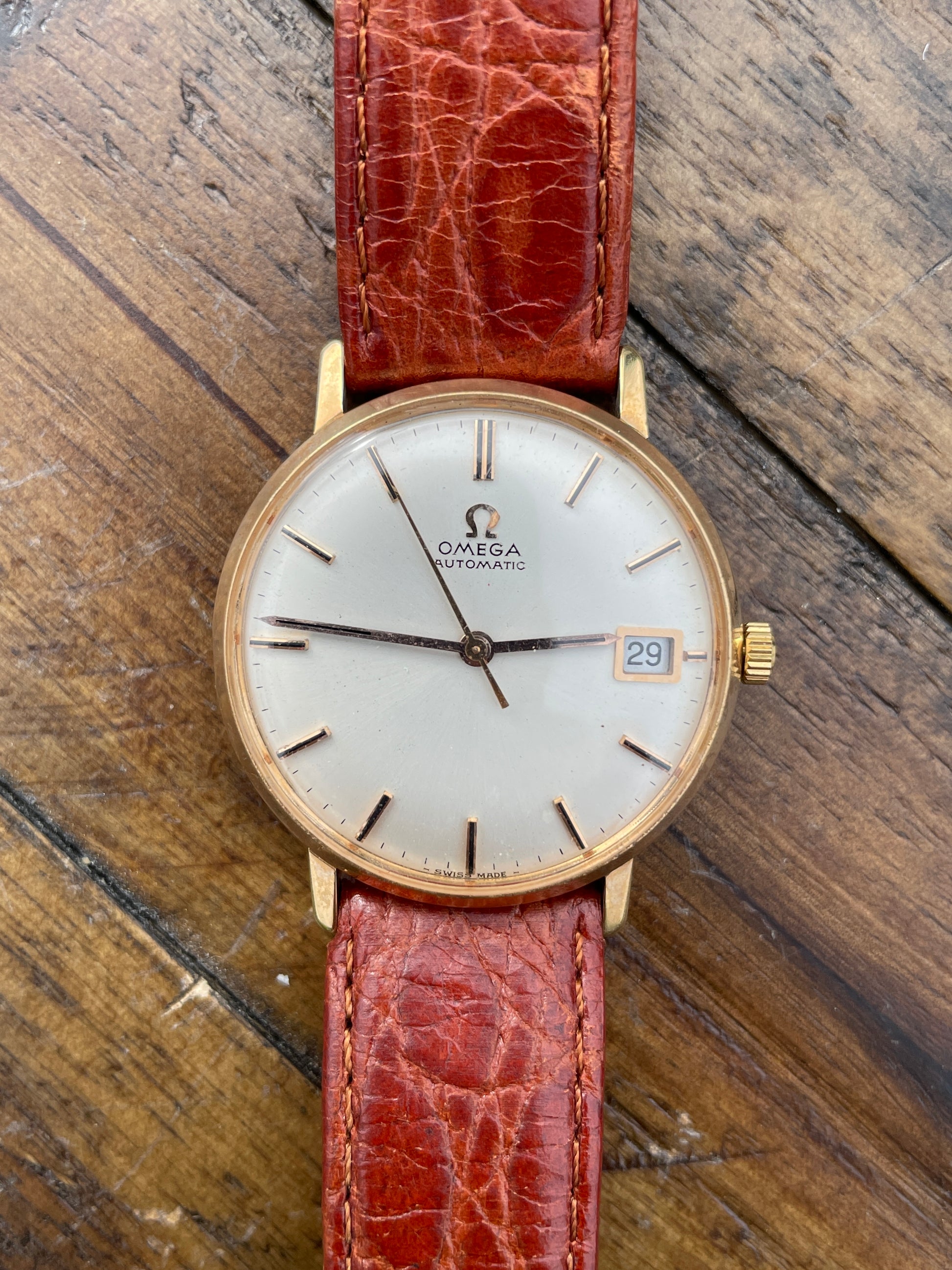 Vintage Omega Seamaster 14kt front