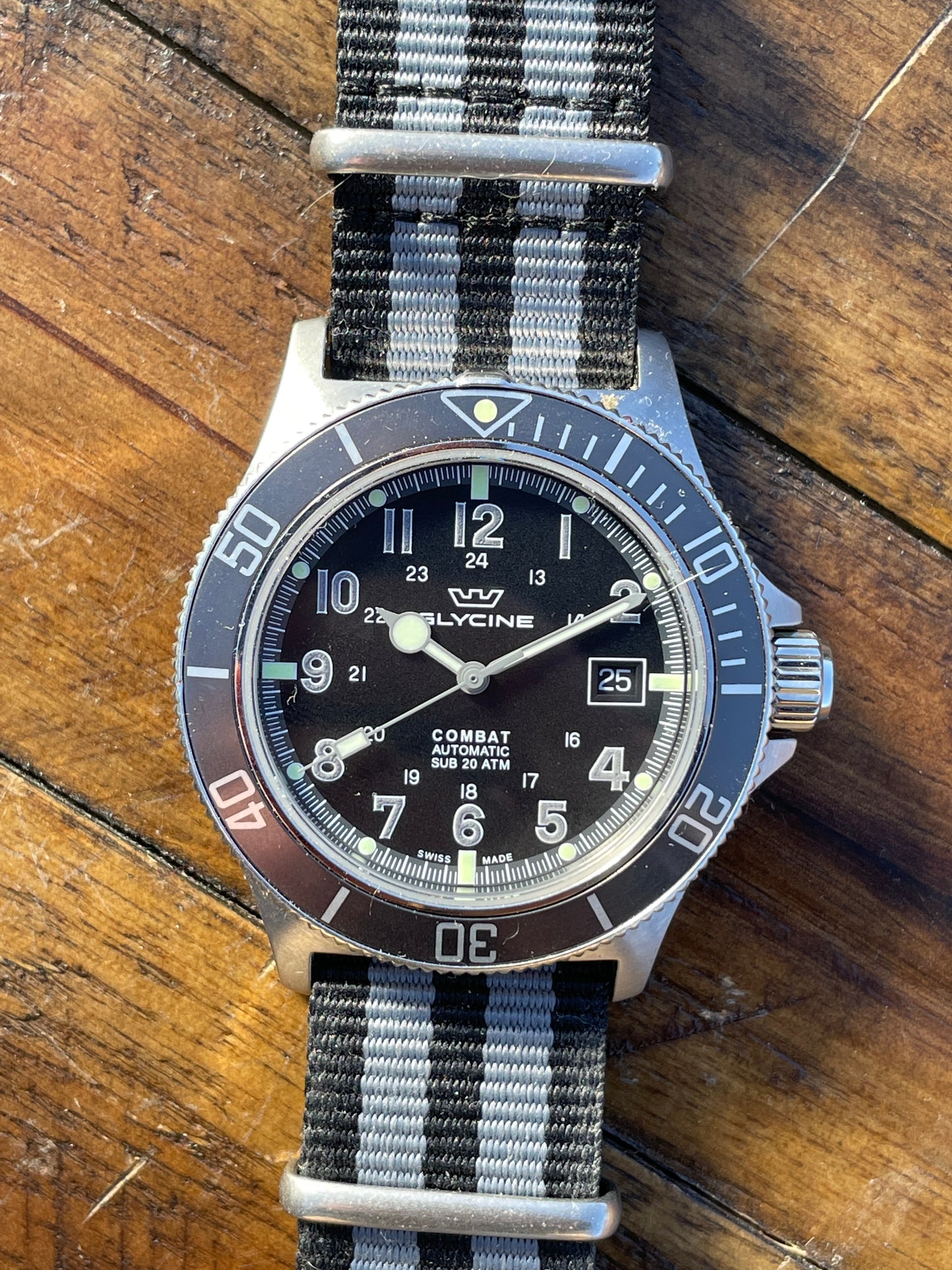 Glycine Combat Sub Automatic