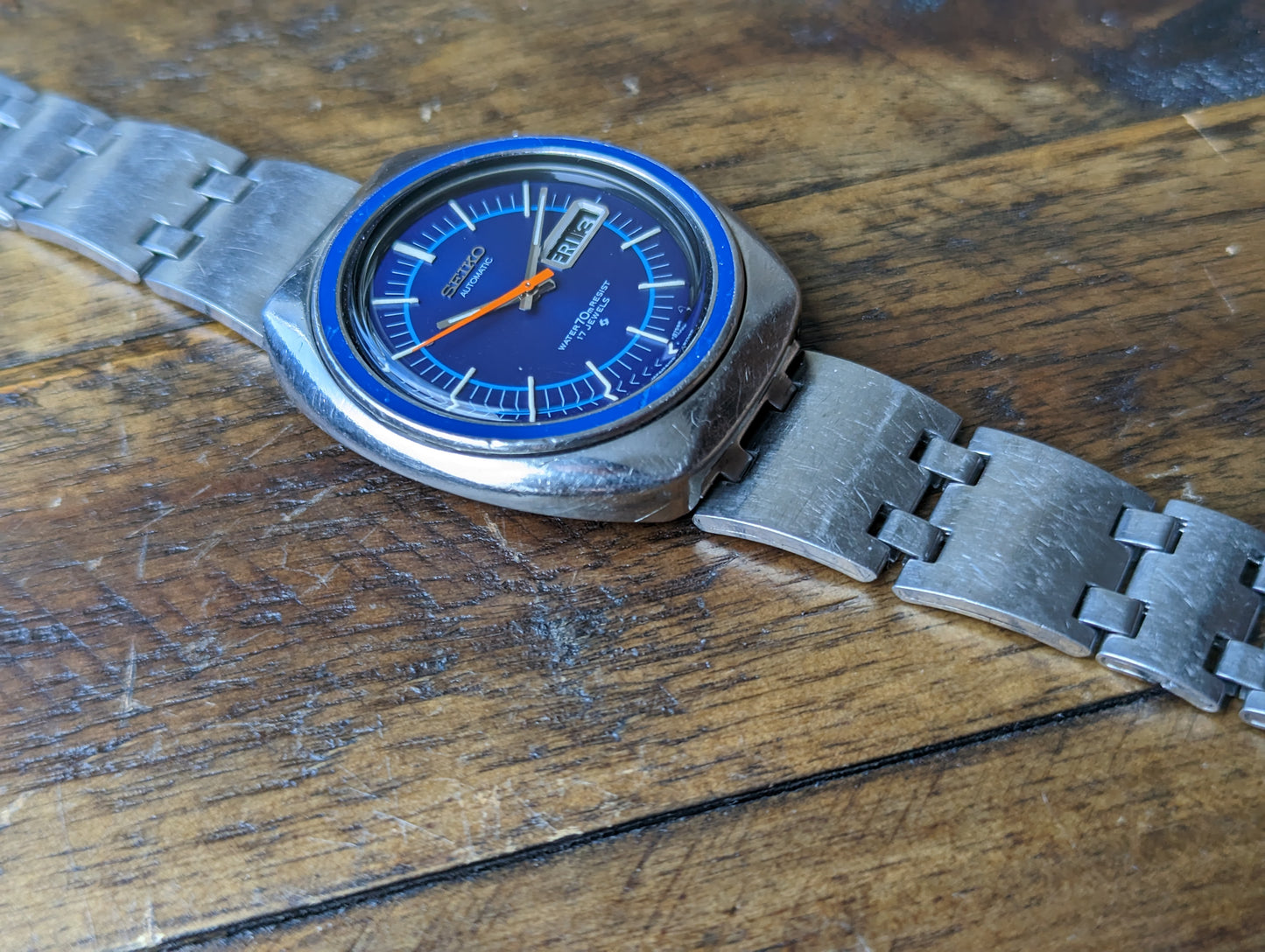 Seiko 6106-8569 - Serviced w/ 1yr warranty