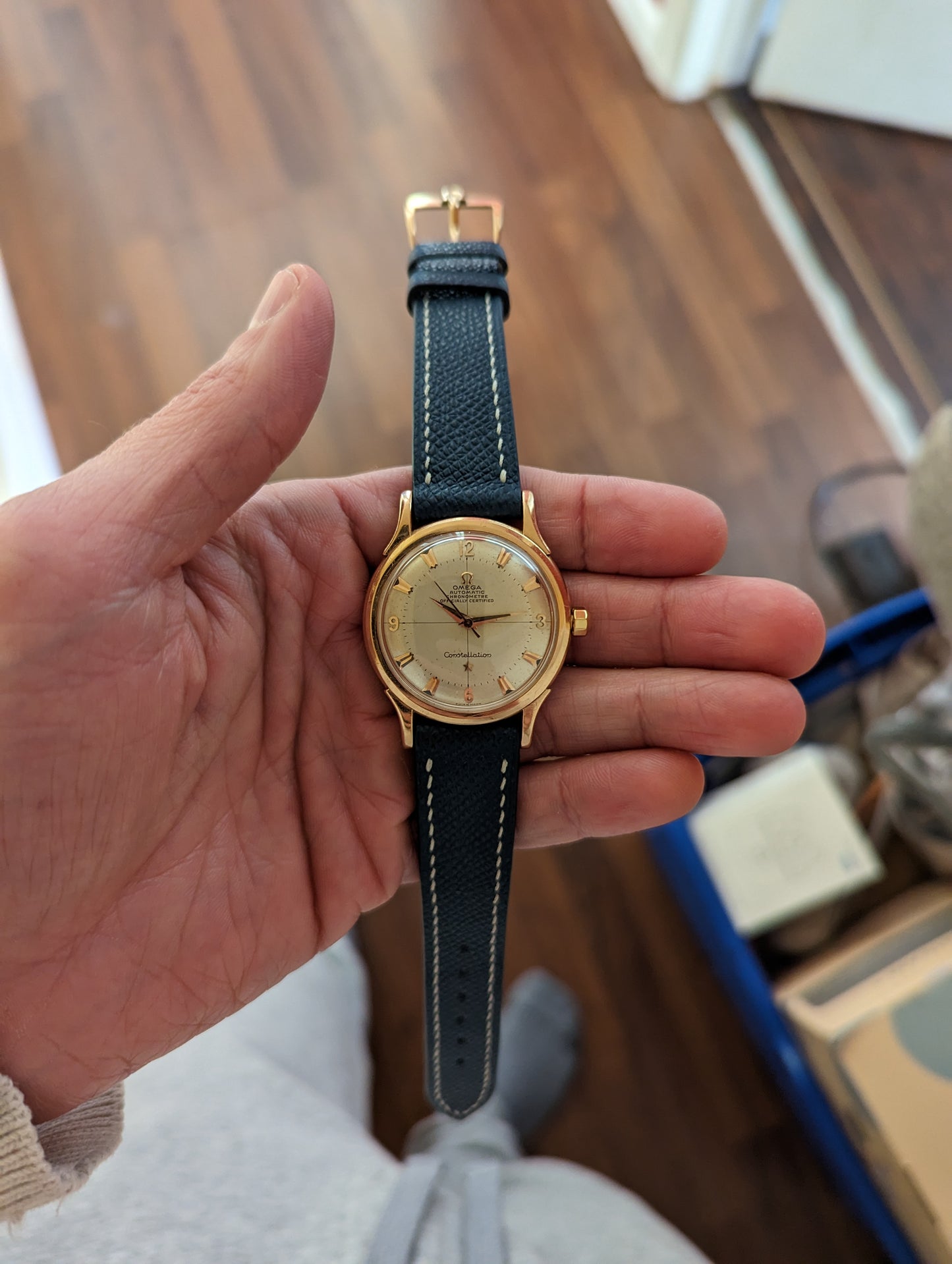 Omega Constellation 2652 - Rose Gold w/ original buckle.