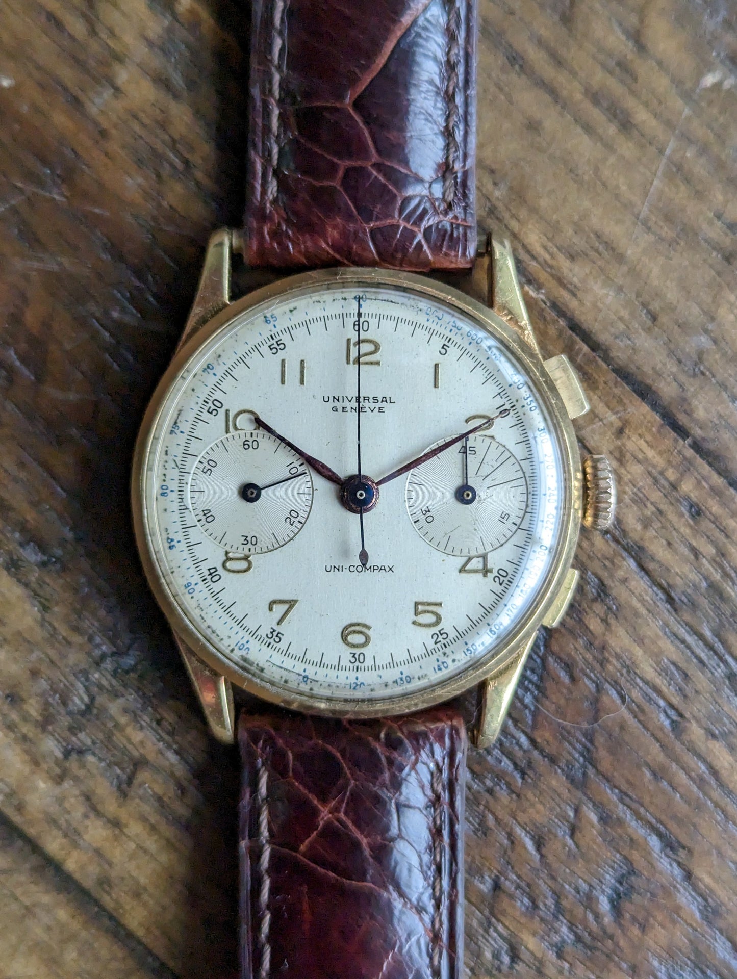 Universal Geneve Uni-Compax 12445 - Serviced w/ 6mo warranty.
