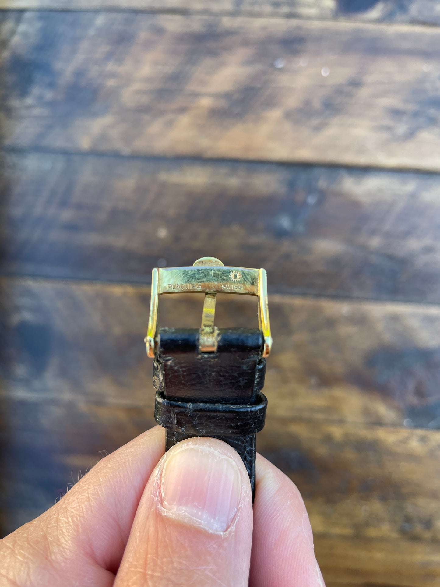 Omega Geneve - Original box, papers, band and buckle.