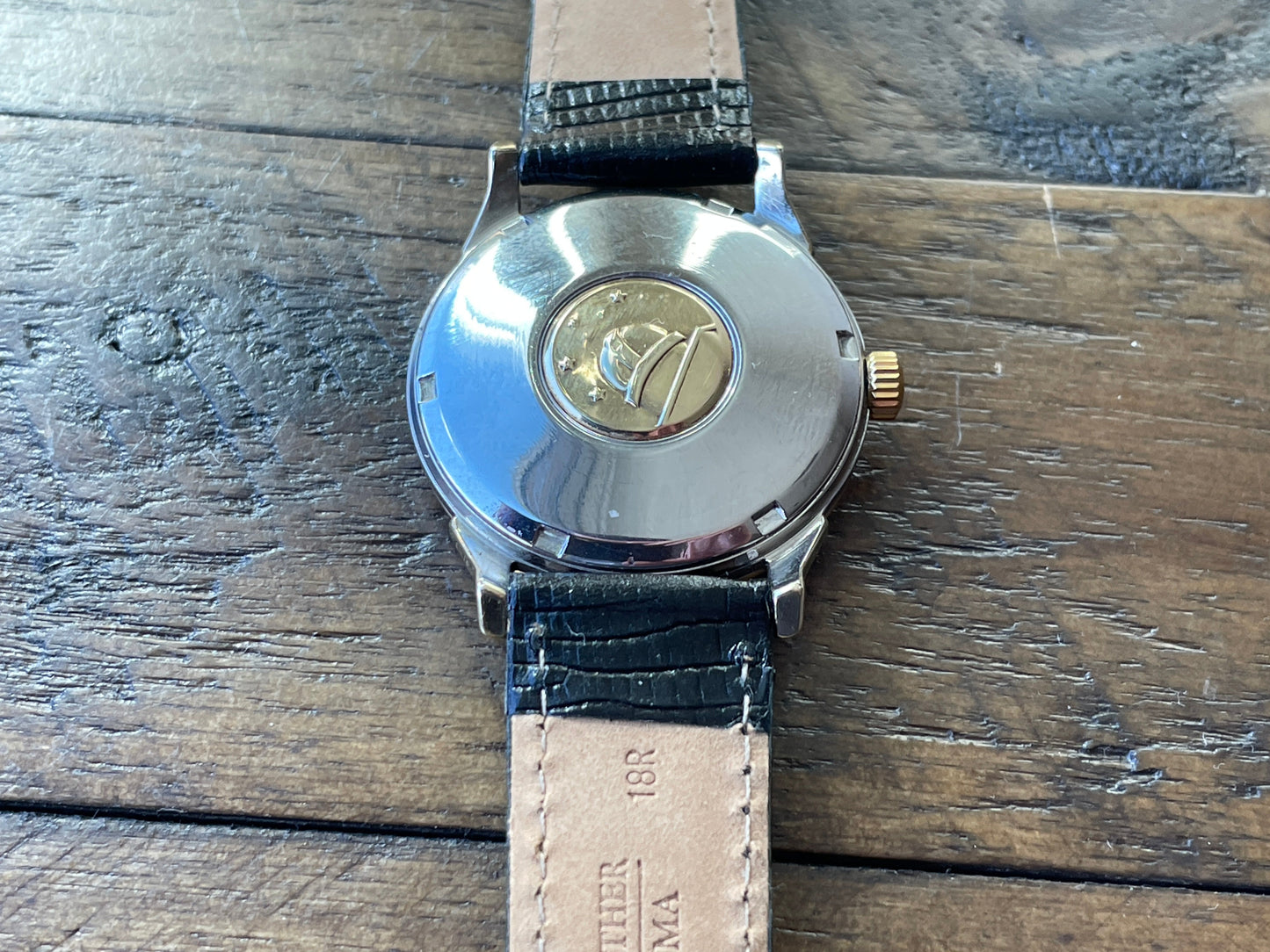Omega Constellation - 167.005 w/ original papers.