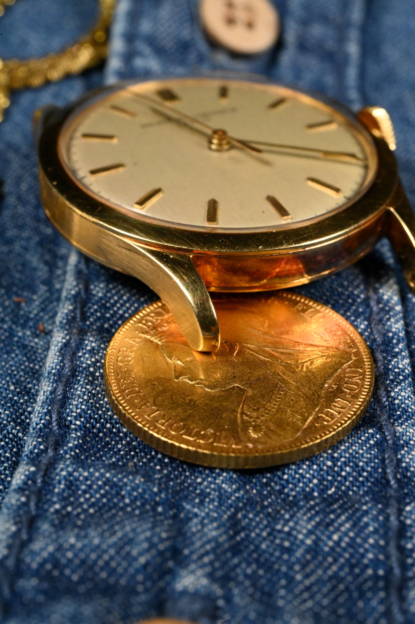 Vacheron & Constantin 4217 in Yellow Gold - Unpolished Case & Uncleaned dial.