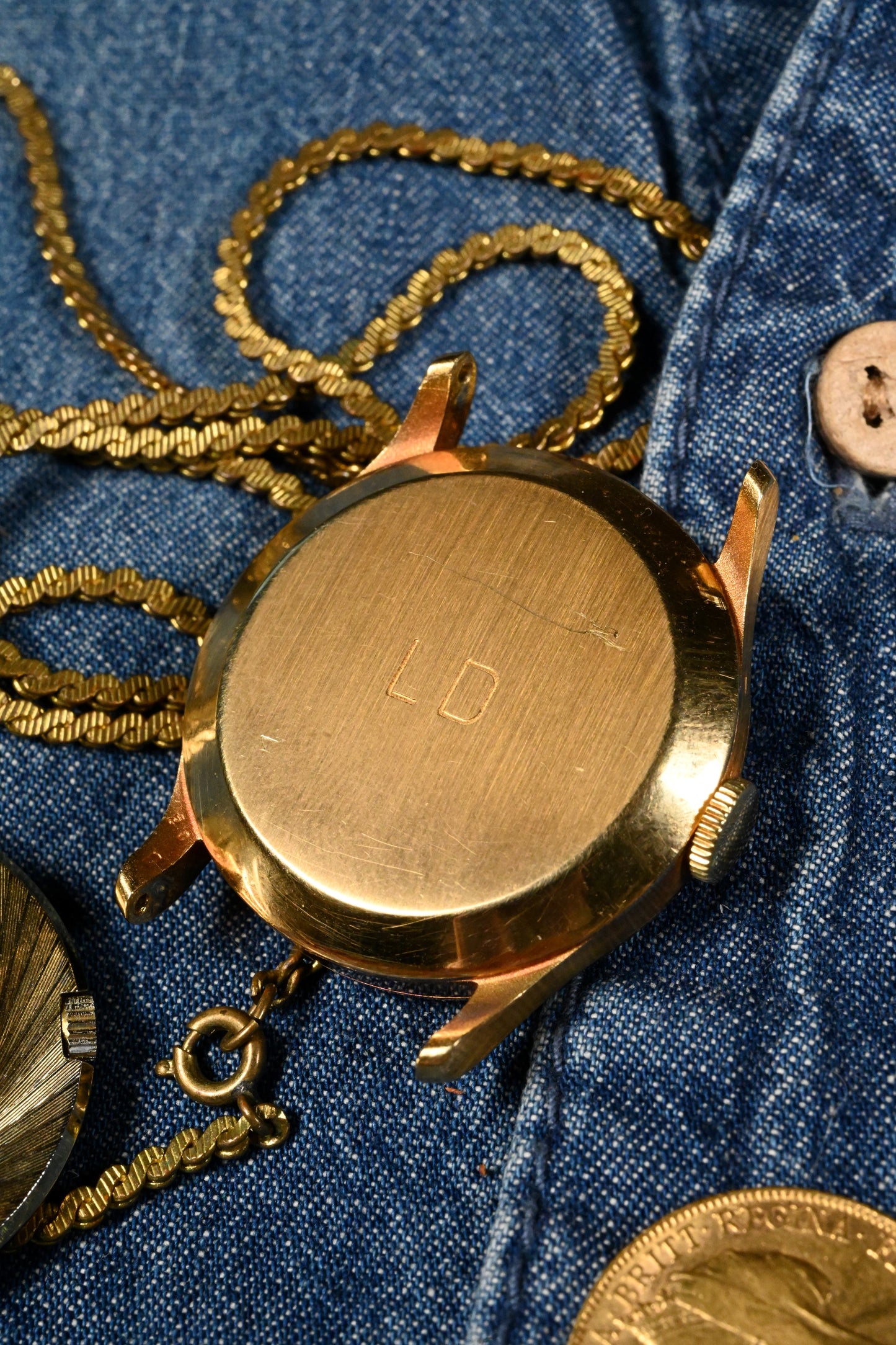 Vacheron & Constantin 4217 in Yellow Gold - Unpolished Case & Uncleaned dial.