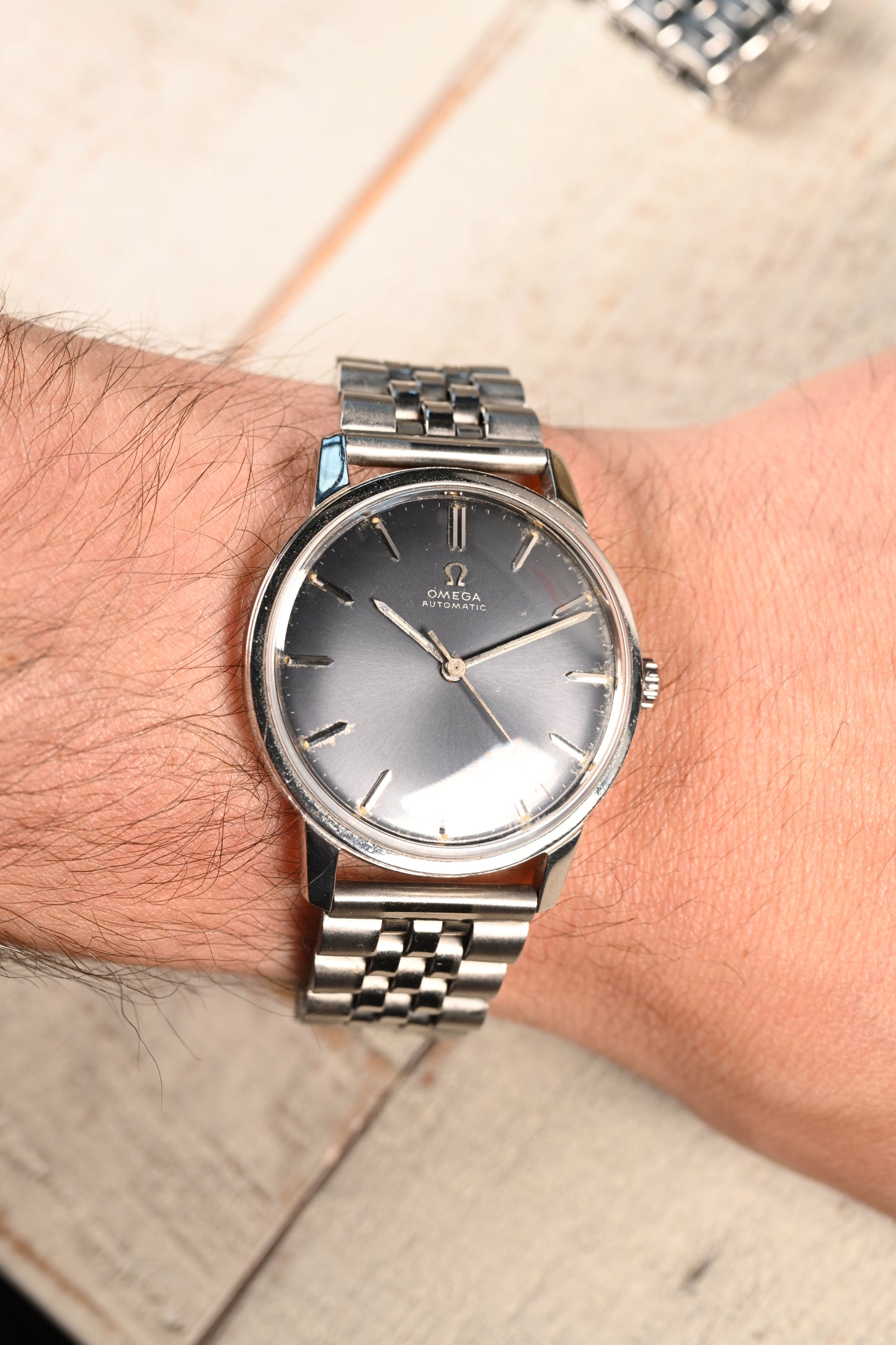 Vintage Omega 165.002