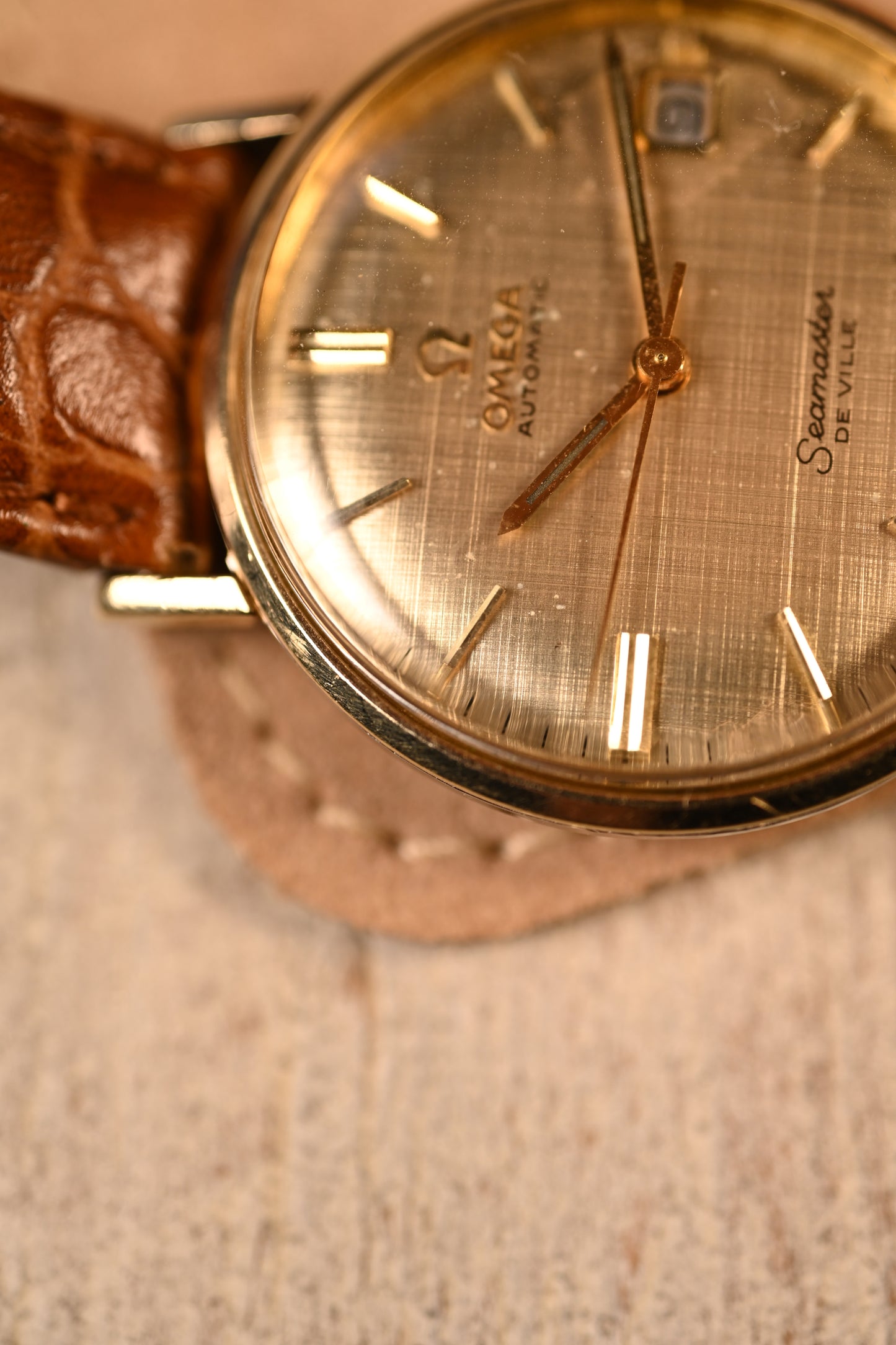 Vintage Omega Seamaster Deville Linen Dial