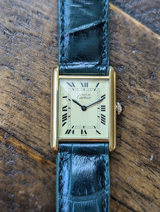 Vintage Cartier Must front