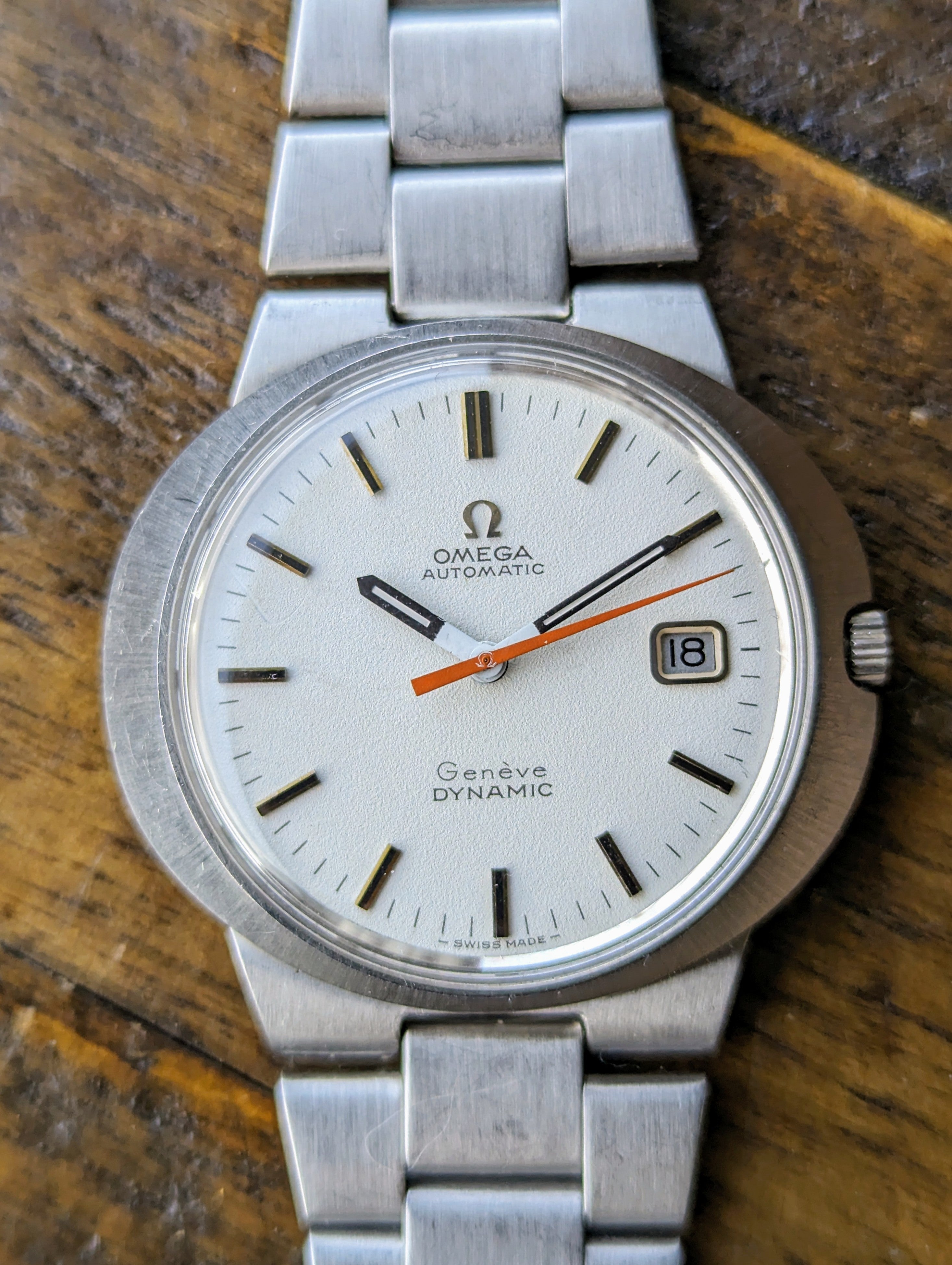 Vintage omega outlet dynamic watch