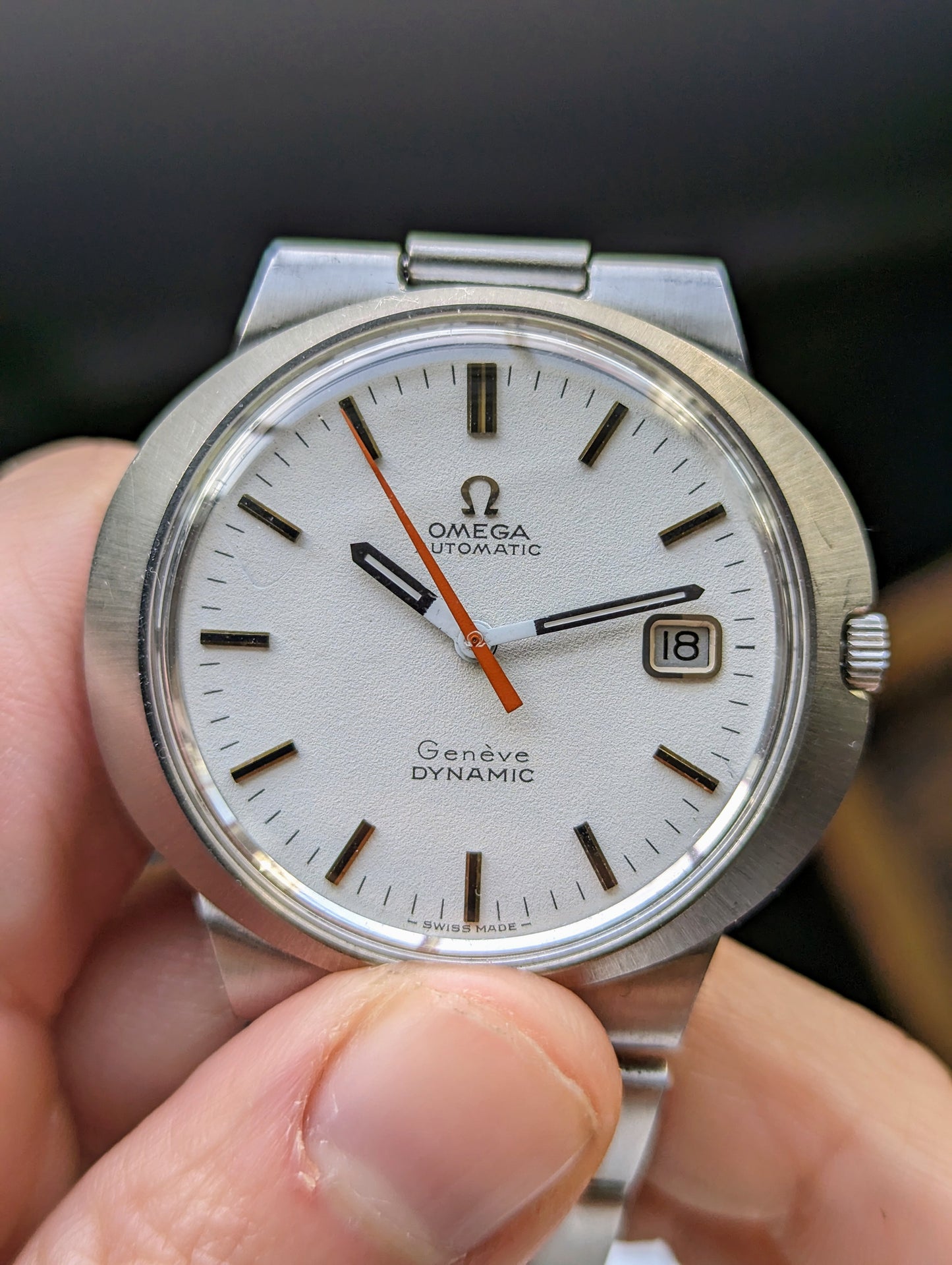 Vintage Omega Geneve Dynamic macro shot