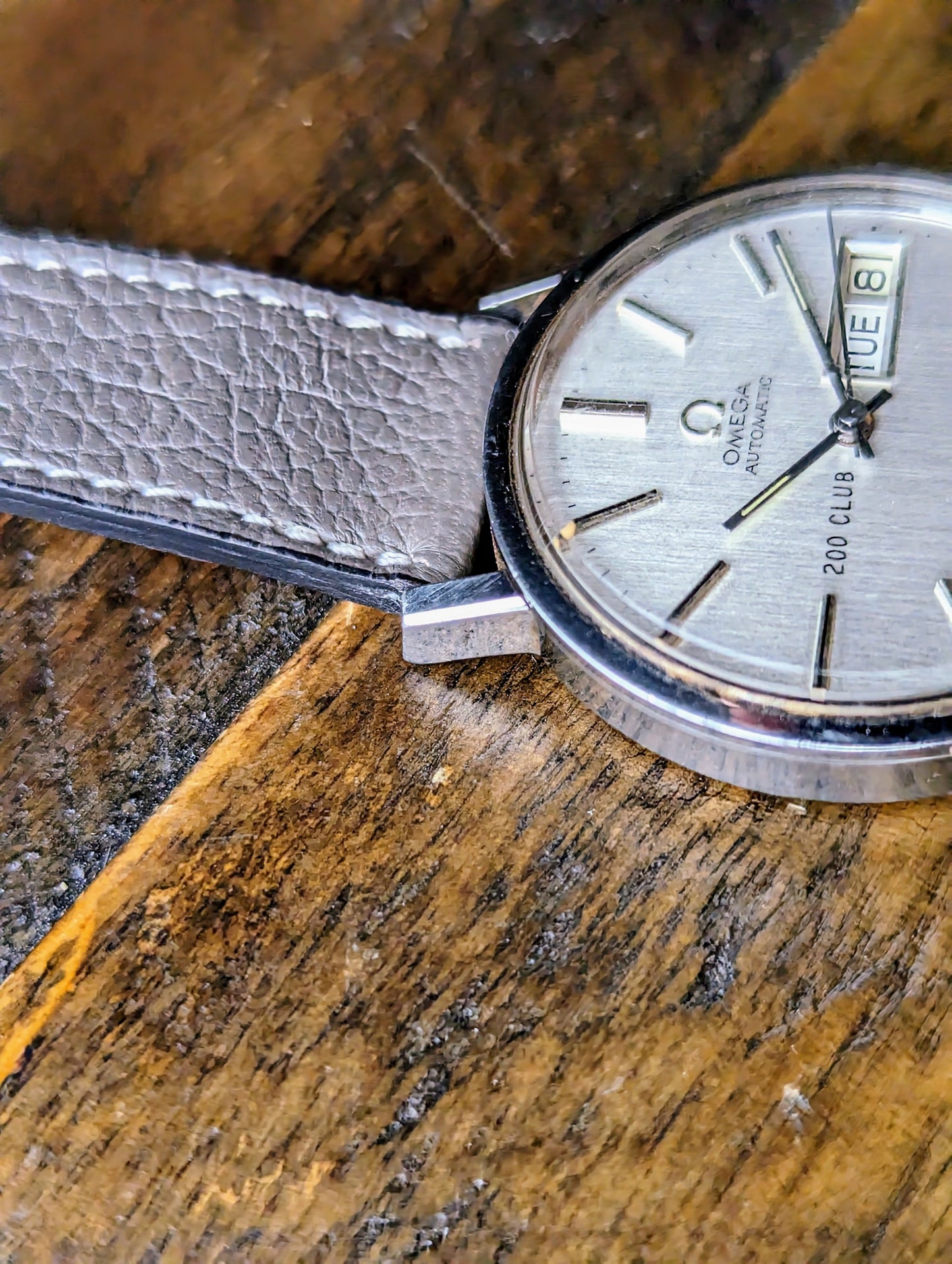Omega Day Date  166.0209