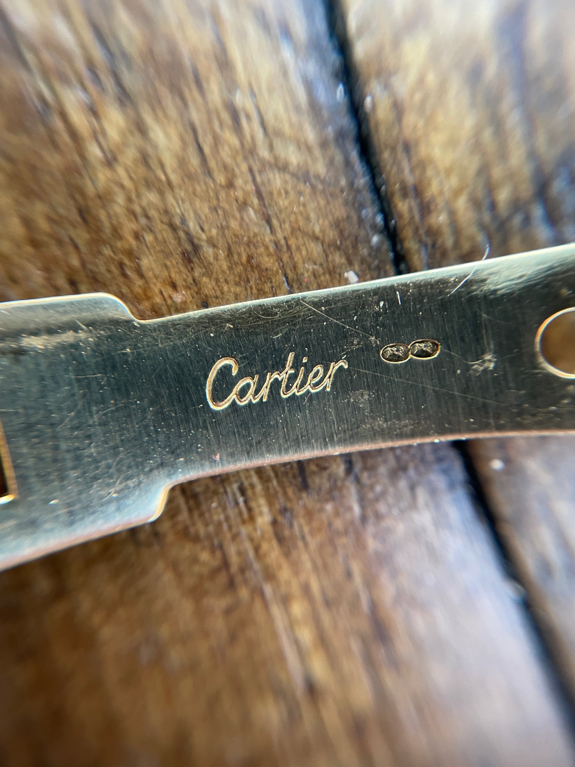 Vintage Cartier Santos 0906 cartier signature clasp